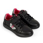 Pinky black