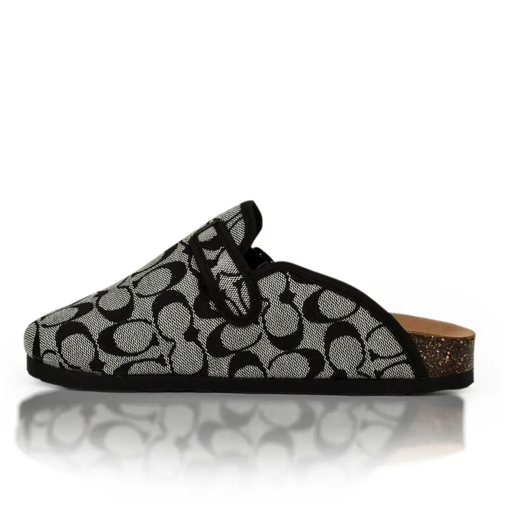 Timeless clog