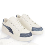 Nova Walk Sneakers