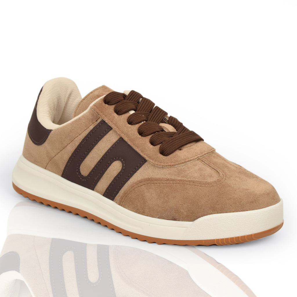 City Runner Sneaker