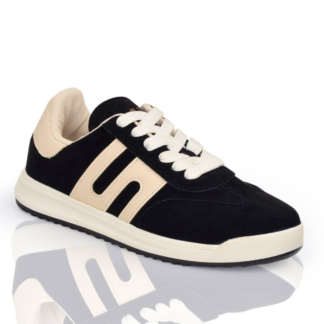 City Runner Sneaker