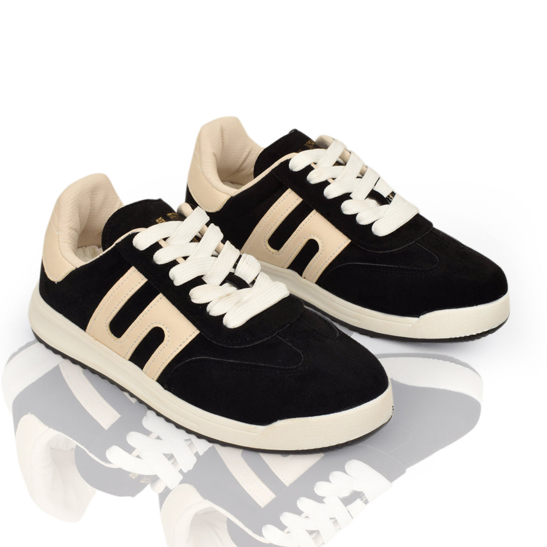 City Runner Sneaker